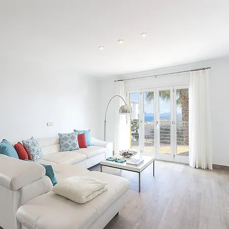 Alcanada - Family Only Villa