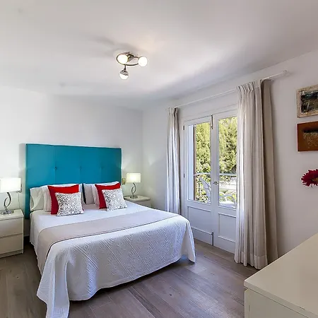 Alcanada - Family Only Villa